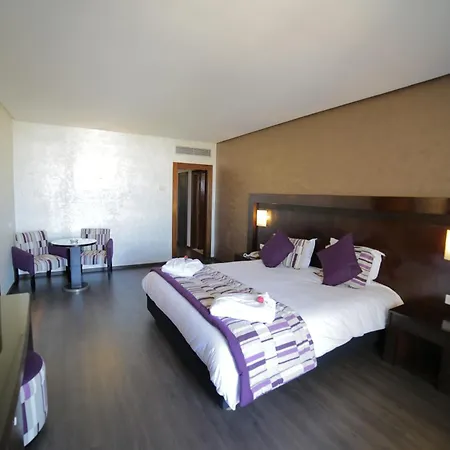 Hotel Suisse-3